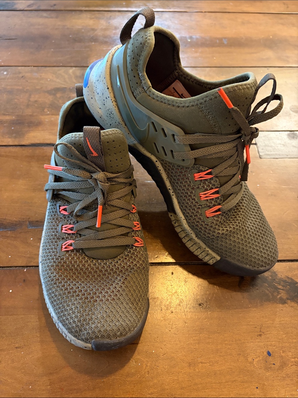 Boys Nike Metcon Olive Green Athletic Sneakers with Coral Accents